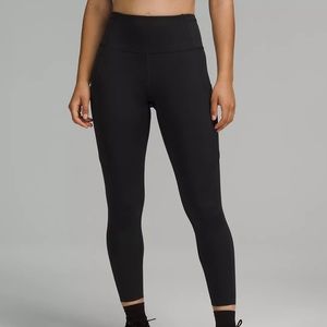 Lululemon Fast and Free High-Rise Tight 25" - Black - Size 4